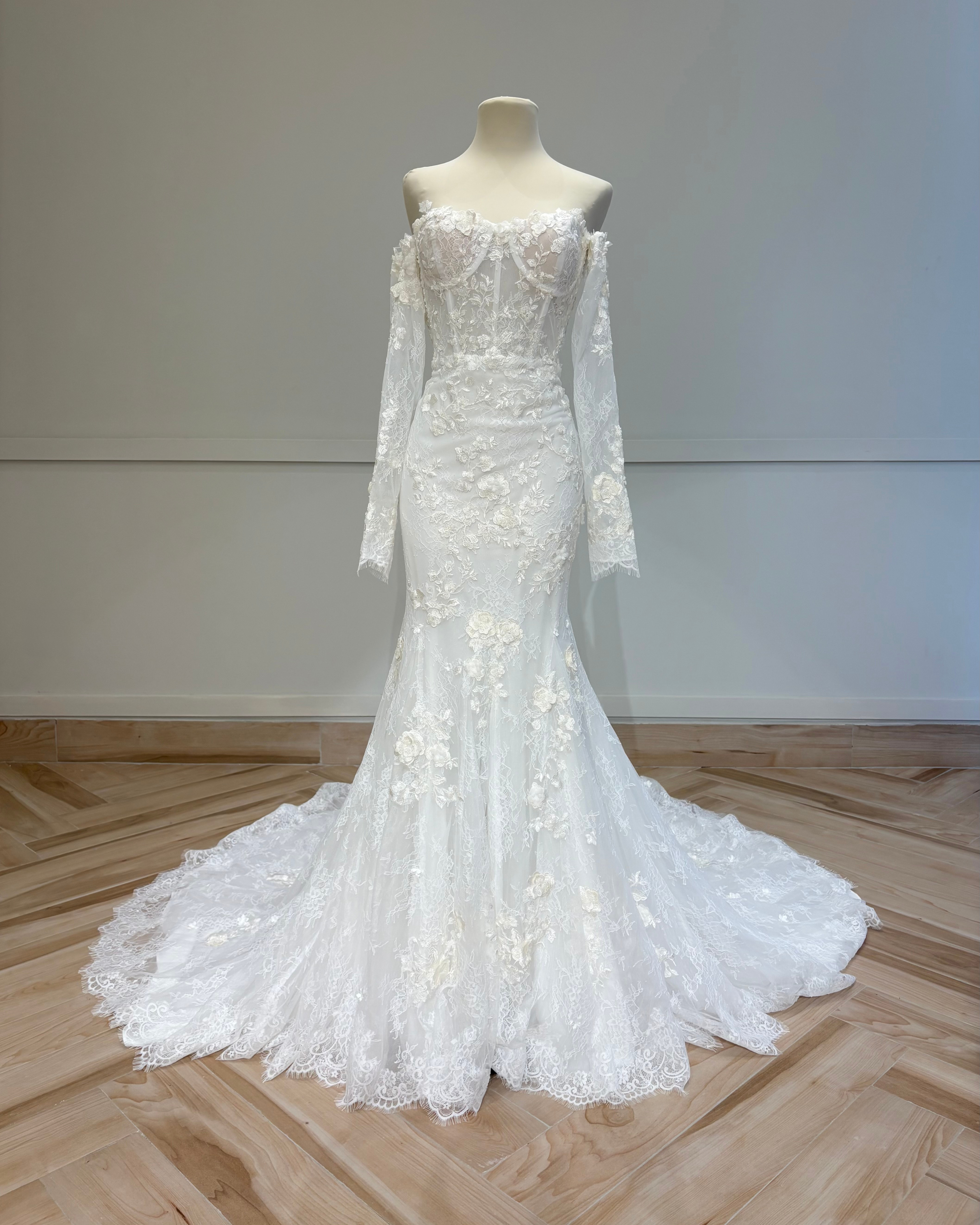 2033 by Teresa Couture